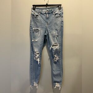 American Eagle Curvy High Rise Distressed Jeggings Lightwash Size 10 X-long